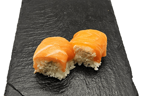 Salmon roll Cheese 🍙
